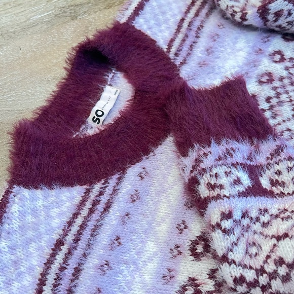 SO Cozy soft sweater size large - Picture 3 of 7